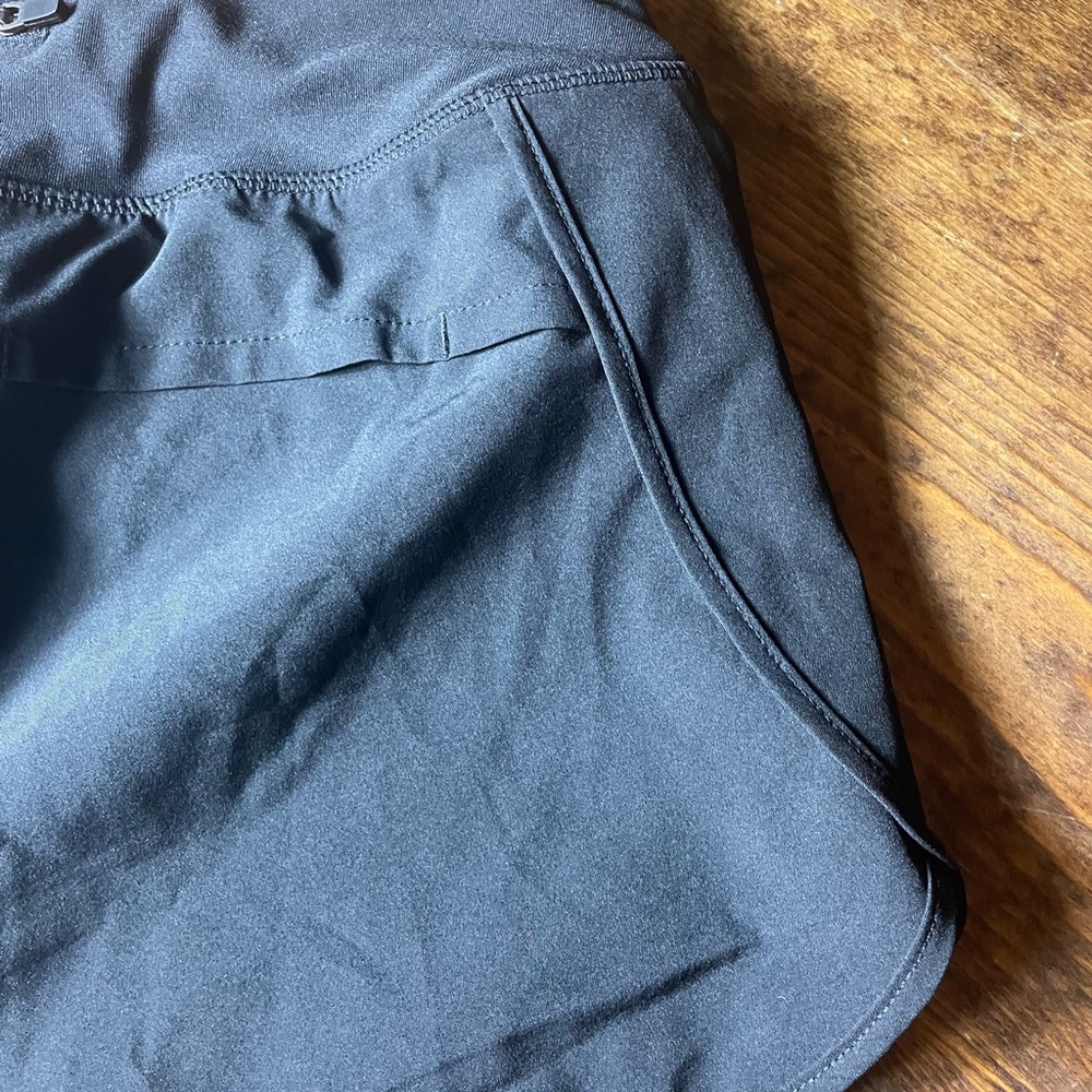 Mpg Shorts - image 5